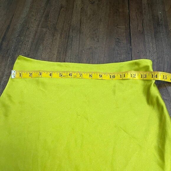 Boohoo Satin Slip Skirt - Picture 5 of 8